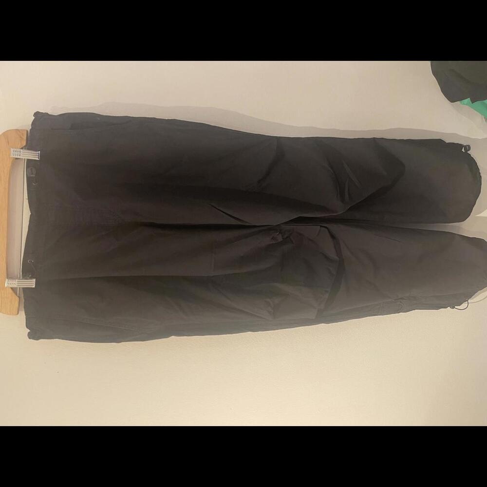 Garage low waisted parachute pants